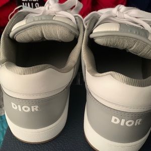 Trying to sell these as fast as I can first come first serve promise!!